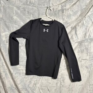 Under Armour Black Long Sleeve Shirt youth large coldgear athletic shirt 10 / 12